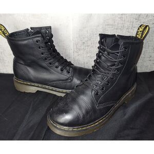 Dr. Martens 1460 Junior Boots